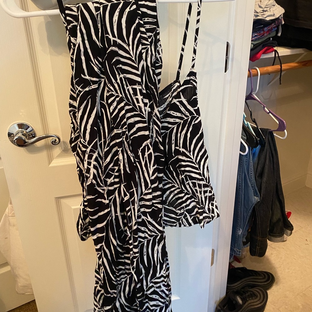 2 piece - Picture 4 of 4